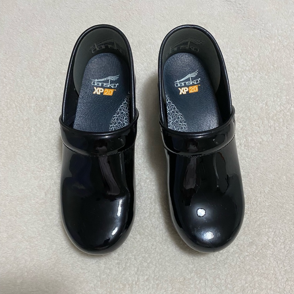 Women’s Danskos